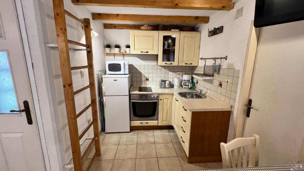 Studio Apartment Karlo Σπλιτ Εξωτερικό φωτογραφία