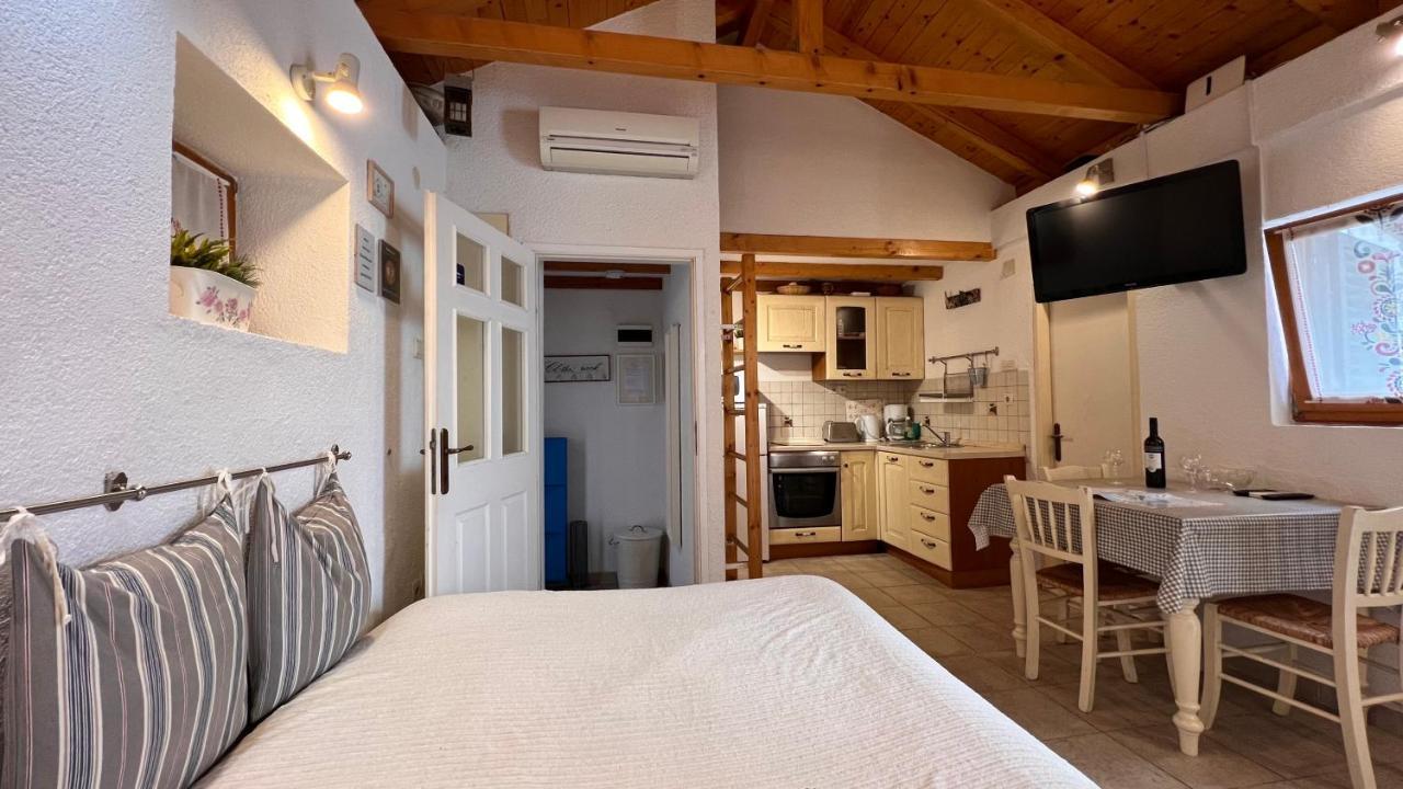 Studio Apartment Karlo Σπλιτ Εξωτερικό φωτογραφία