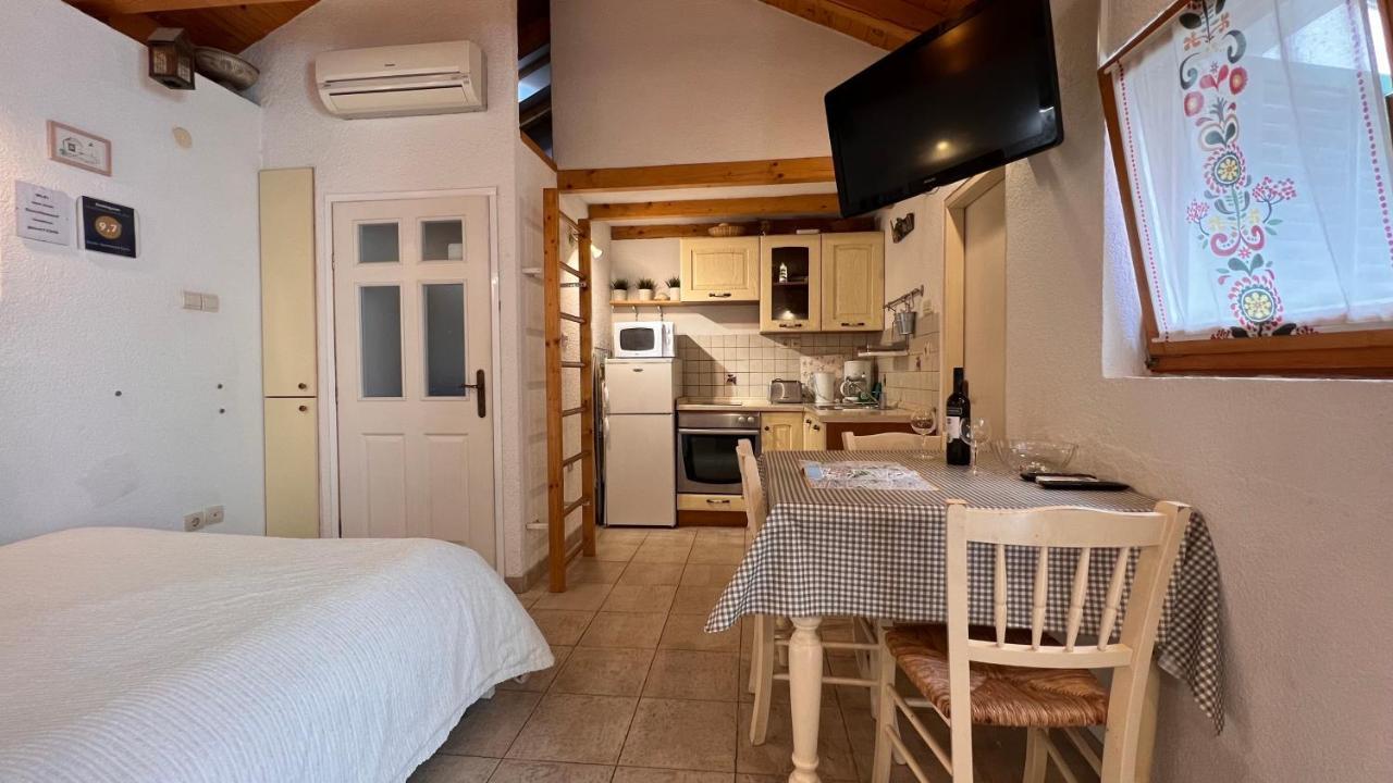 Studio Apartment Karlo Σπλιτ Εξωτερικό φωτογραφία