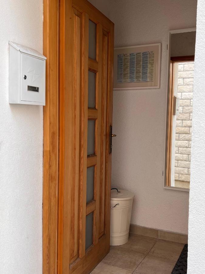 Studio Apartment Karlo Σπλιτ Εξωτερικό φωτογραφία